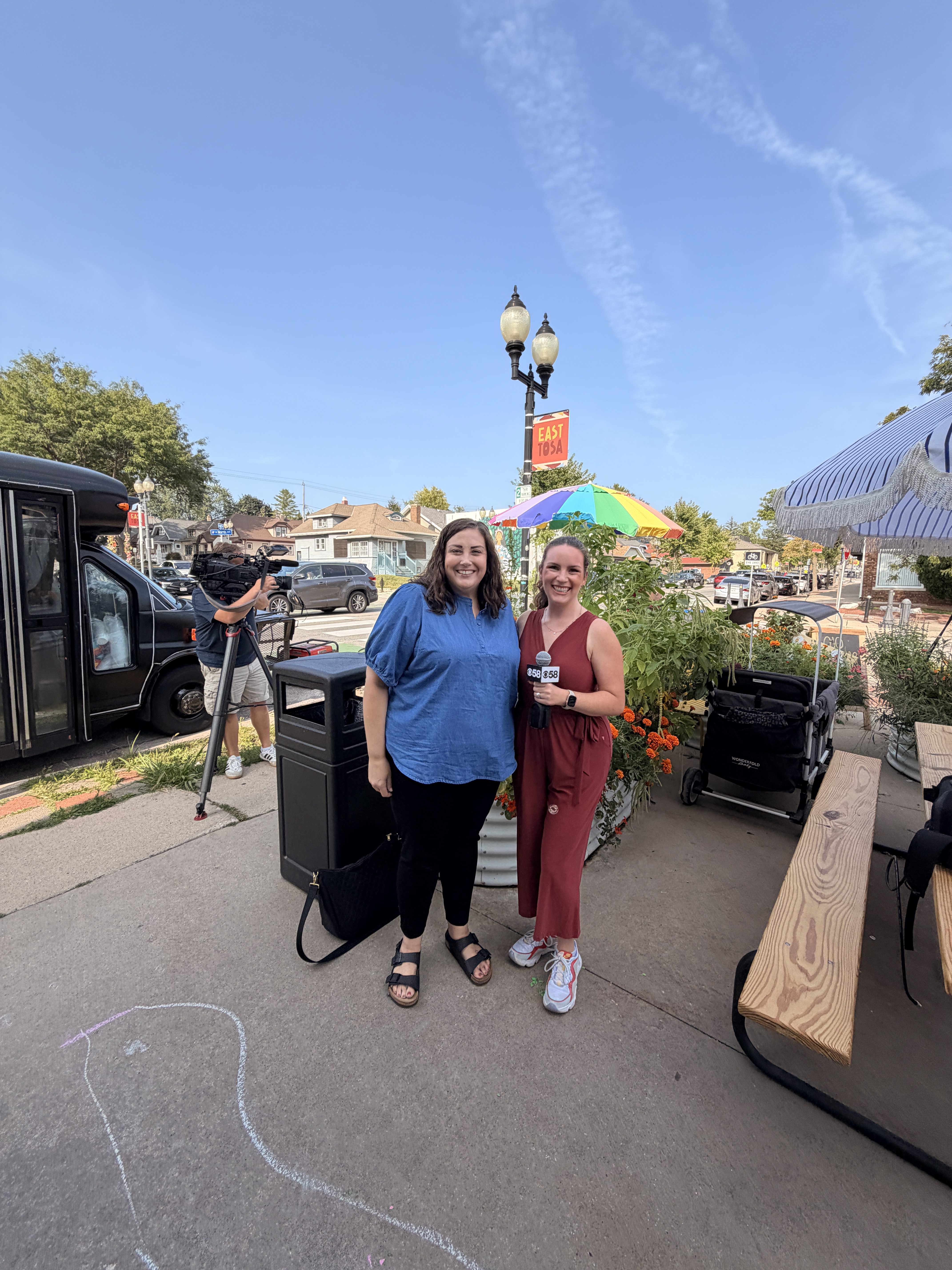 CBS 58 Hometowns Live broadcasts from Patiopalooza